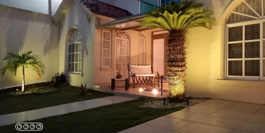 T382-CV – Hermosa Casa en VENTA – Bella Vista II